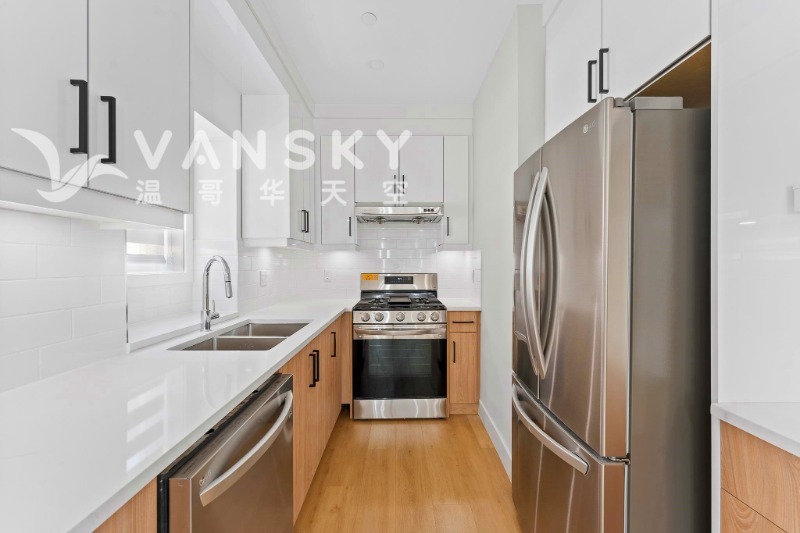 260112173100_6080 VICTORIA DRIVE KICHEN P2_副本.jpg